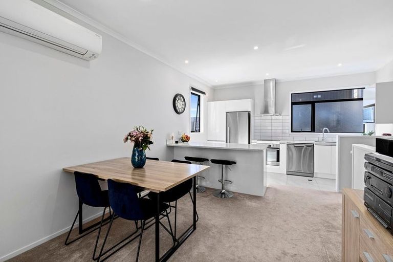 Photo of property in 62 Mapou Road, Hobsonville, Auckland, 0616