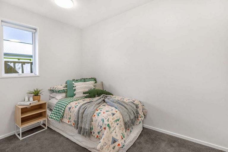 Photo of property in 14 Waimarie Street, Pegasus, 7612