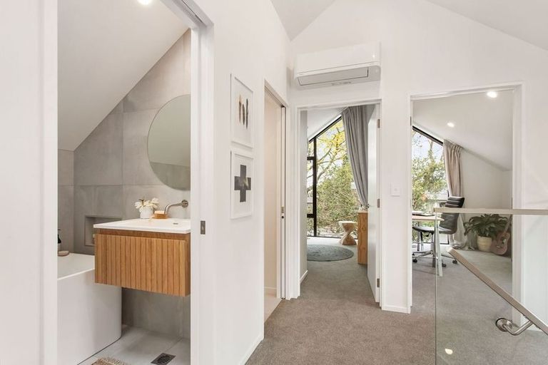 Photo of property in 43 Eveleyn Couzins Avenue, Richmond, Christchurch, 8013