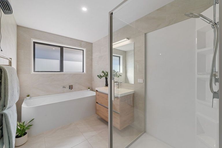 Photo of property in 15 Fisk Road, Pukekohe, 2120