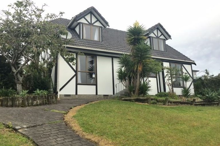 Photo of property in 9 Costar Place, Wiri, Auckland, 2104