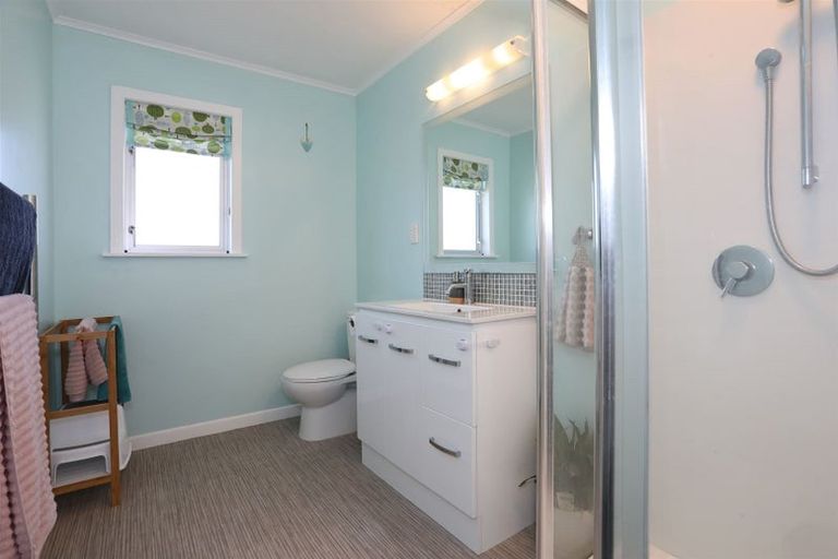 Photo of property in 25 Levin Street, Halcombe, Feilding, 4779