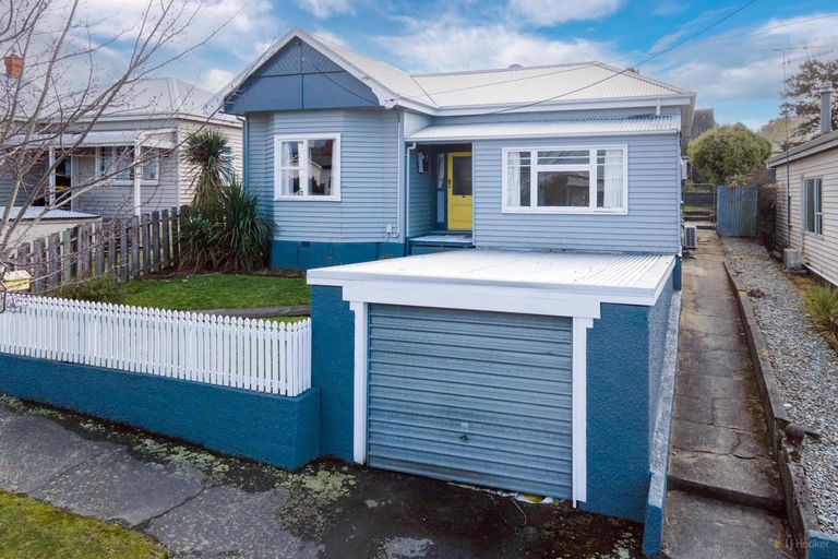 Photo of property in 23 Roslyn Terrace, West End, Timaru, 7910