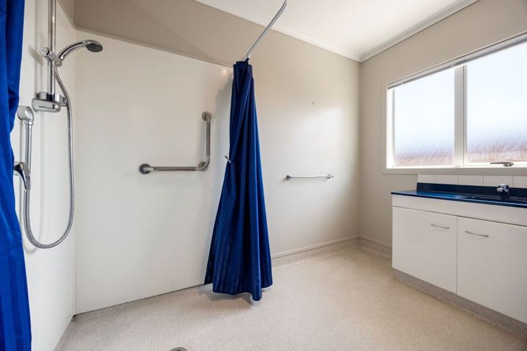 Photo of property in 50 Catalina Drive, Melville, Hamilton, 3206