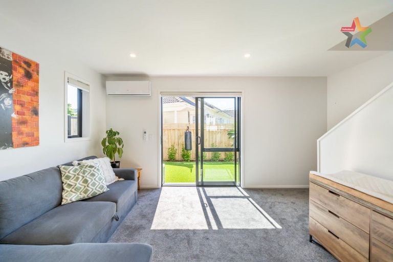 Photo of property in 2/10 Avery Grove, Boulcott, Lower Hutt, 5011