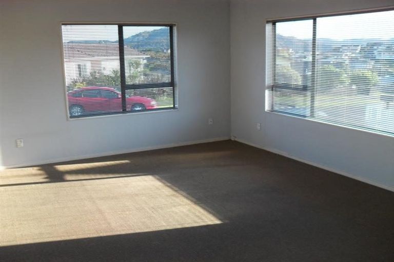 Photo of property in 7 Jasmine Grove, Maungaraki, Lower Hutt, 5010