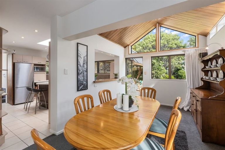 Photo of property in 26 Aberdeen Road, Campbells Bay, Auckland, 0620