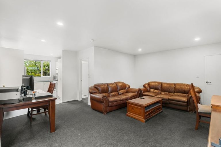 Photo of property in 65c Peverel Street, Riccarton, Christchurch, 8041