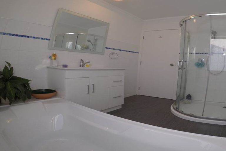 Photo of property in 49 Wharekaho Sh25 Road, Wharekaho, Whitianga, 3592