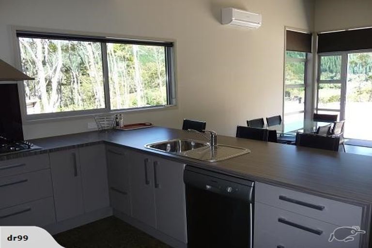 Photo of property in 84 Martin Farm Road, Kaiteriteri, Motueka, 7197