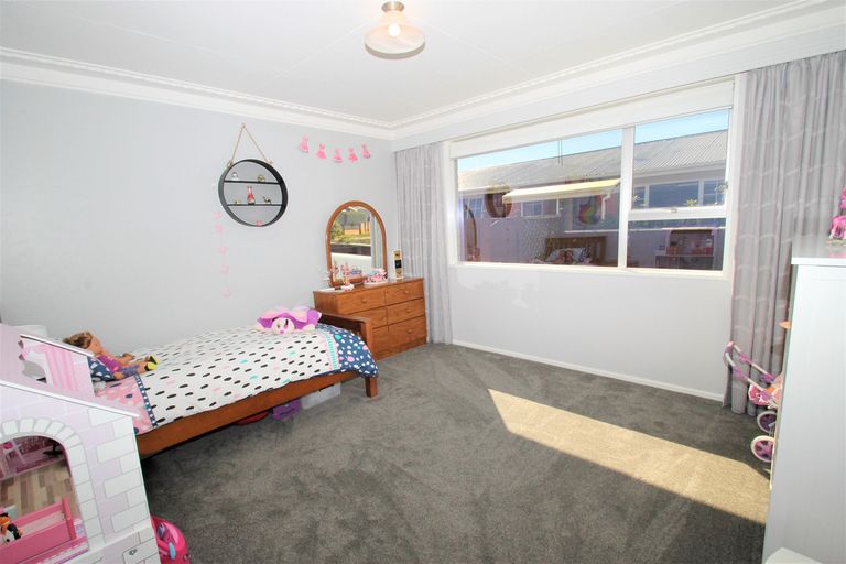 Photo of property in 72 Tyne Street, Mosgiel, 9024