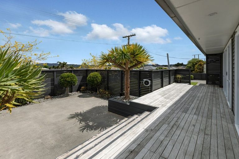 Photo of property in 98 Cartwright Road, Onerahi, Whangarei, 0110