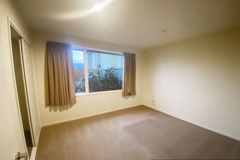 Photo of property in 52 Somerville Crescent, Aidanfield, Christchurch, 8025