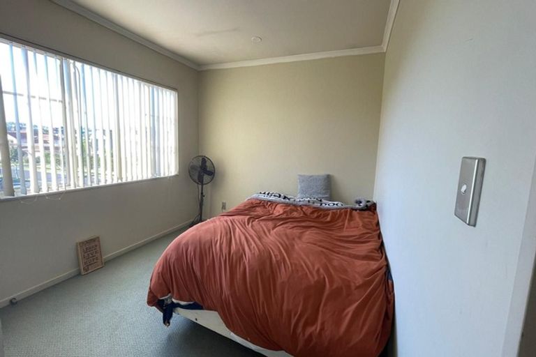 Photo of property in 25 Speyside Crescent, Flat Bush, Auckland, 2016