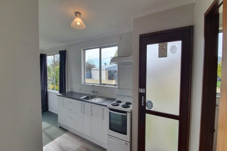 Photo of property in 19 Stacey Place, Woolston, Christchurch, 8062