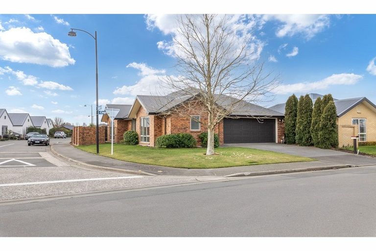 Photo of property in 25 Cognac Drive, Yaldhurst, Christchurch, 8042