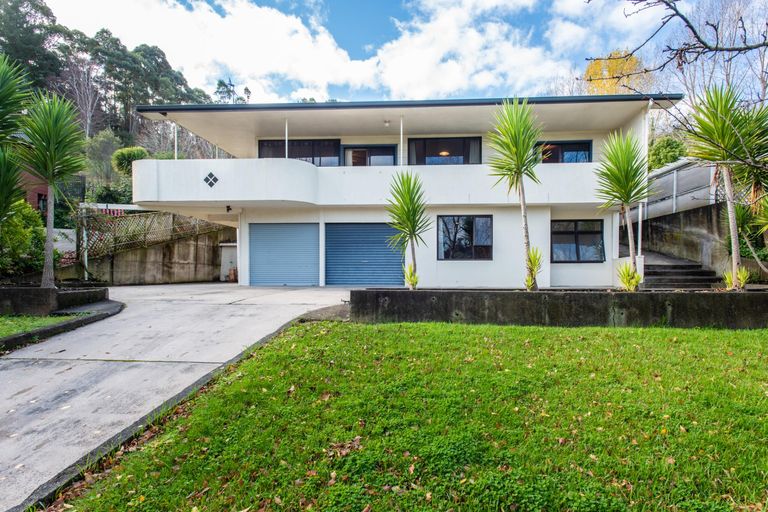 Photo of property in 67 Seddon Crescent, Whataupoko, Gisborne, 4010