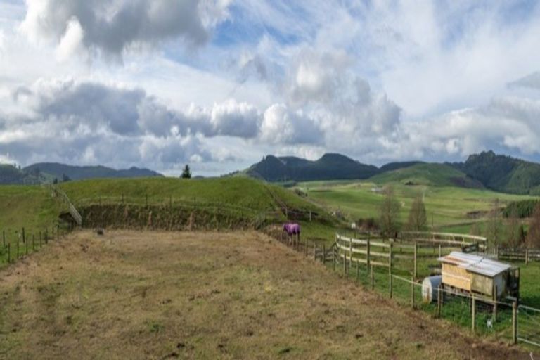 Photo of property in 22 Valley View Lane, Oruanui, Taupo, 3384