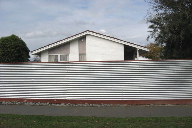 Photo of property in 133 Northcote Road, Northcote, Christchurch, 8052