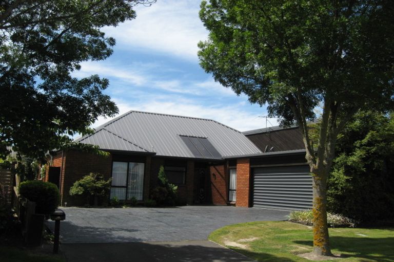Photo of property in 20 Althorp Place, Avonhead, Christchurch, 8042