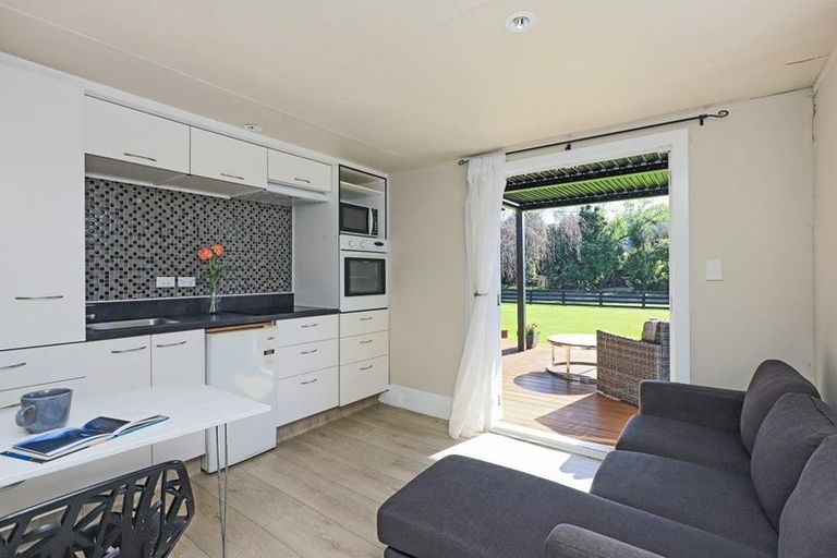 Photo of property in 30 Gillies Crescent, Waimarama, 4294