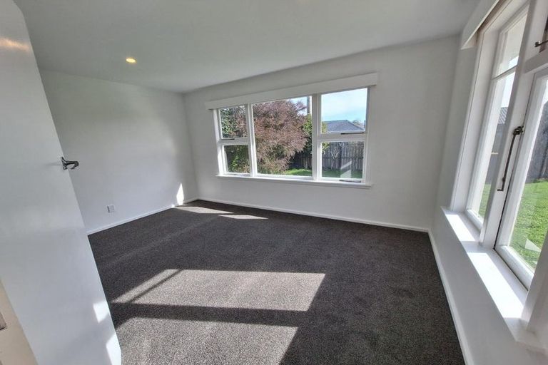 Photo of property in 1/47 Jocelyn Street, Casebrook, Christchurch, 8051