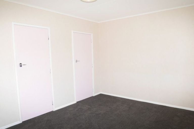 Photo of property in 15 Hillcrest Road, Raumati South, Paraparaumu, 5032
