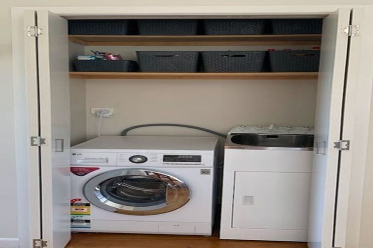 Photo of property in 31 Mandalay Terrace, Khandallah, Wellington, 6035