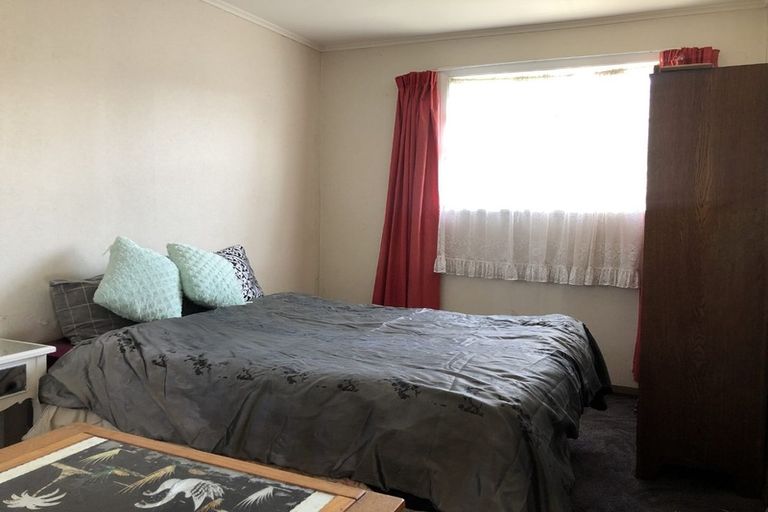 Photo of property in 37 Robinson Street, Foxton, 4814