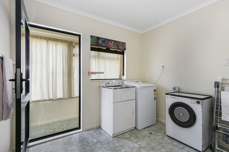 Photo of property in 38 Hinemoa Street, Waiwhetu, Lower Hutt, 5010