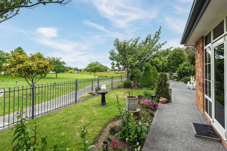 Photo of property in 10 Meeking Place, Aidanfield, Christchurch, 8025