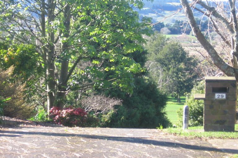 Photo of property in 31 Coulthard Terrace, Opaheke, Papakura, 2113