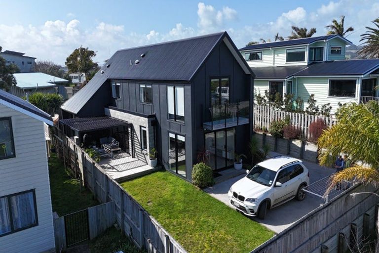 Photo of property in 10a Tahuna Avenue, Raglan, 3225