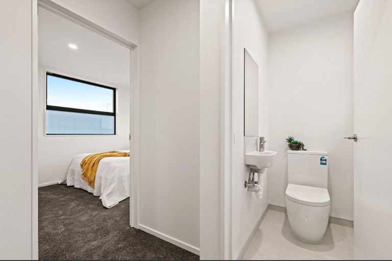 Photo of property in 35b Wrights Road, Addington, Christchurch, 8024