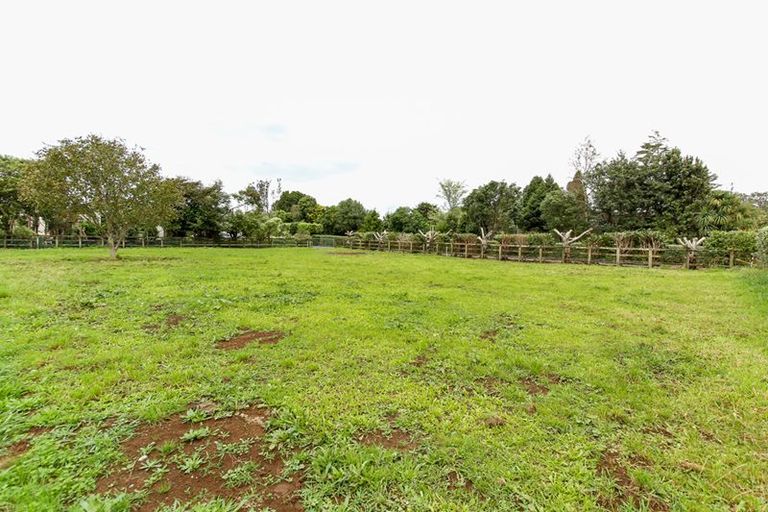 Photo of property in 391 Frankley Road, Ferndale, New Plymouth, 4310