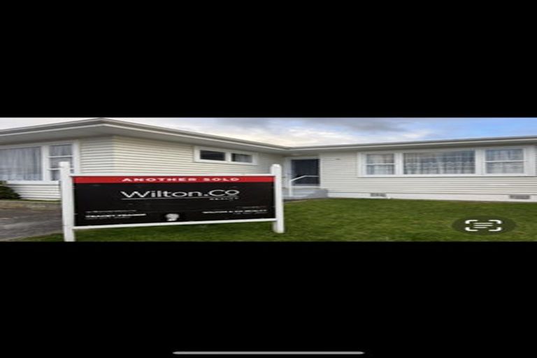 Photo of property in 9 Ely Place, Levin, 5510