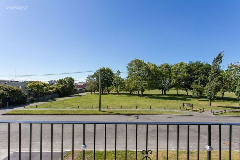 Photo of property in 70b Kellys Road, Mairehau, Christchurch, 8052