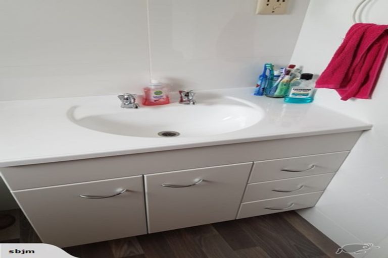 Photo of property in 2 Kensington Street, Tokoroa, 3420