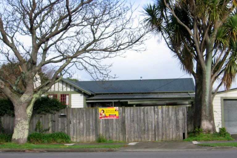 Photo of property in 102 Maxwells Line, Awapuni, Palmerston North, 4412
