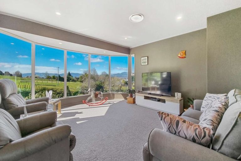 Photo of property in 24 Mountain Road, Western Heights, Rotorua, 3015