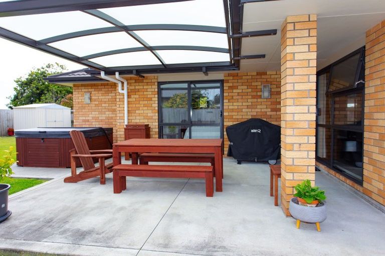 Photo of property in 24 Poynter Place, Gonville, Whanganui, 4501