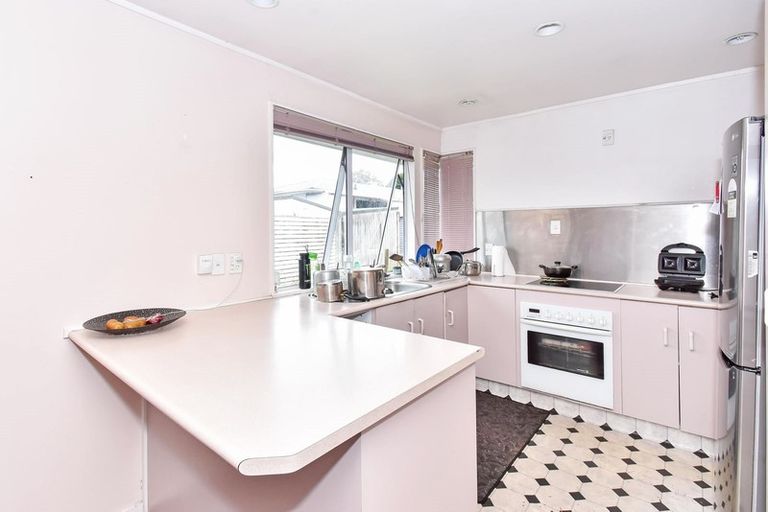 Photo of property in 32a Pembroke Street, Papatoetoe, Auckland, 2025