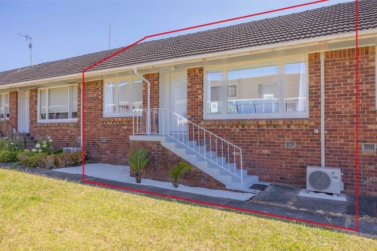 Photo of property in 2/15 Dominion Street, Takapuna, Auckland, 0622