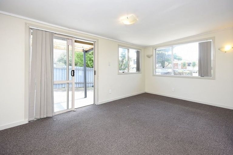 Photo of property in 45 Mckinstry Avenue, Mangere East, Auckland, 2024