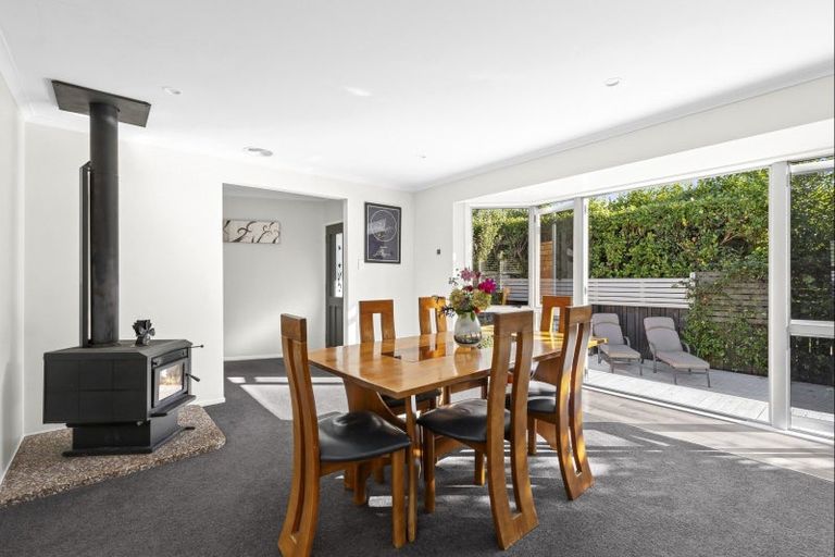 Photo of property in 23 Carlyle Street, Leamington, Cambridge, 3432