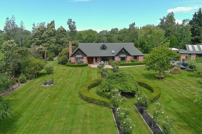 Photo of property in 33 Max Wallace Drive, Ashley, Rangiora, 7477