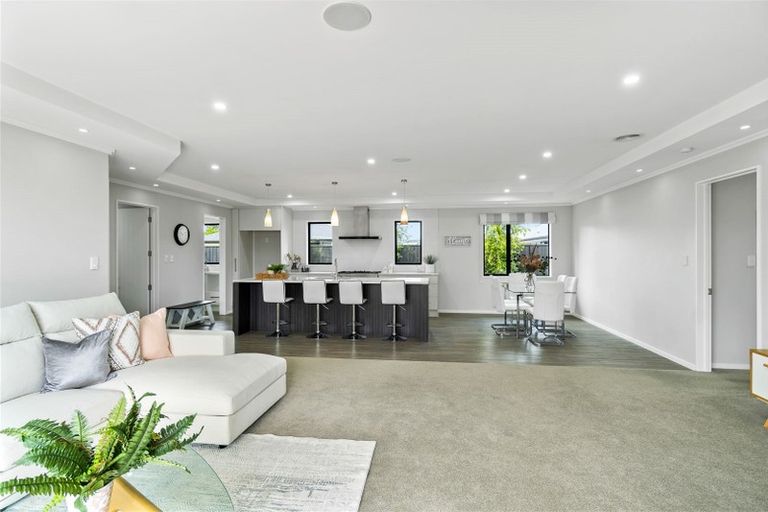 Photo of property in 6 Vaughan Drive, Rolleston, 7614