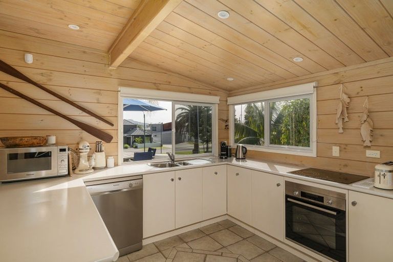 Photo of property in 105 The Quay, Pauanui, Hikuai, 3579