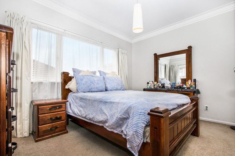 Photo of property in 1/4 Hayward Road, Papatoetoe, Auckland, 2025