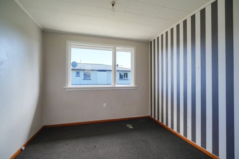 Photo of property in 15 Park Street, Winton, 9720